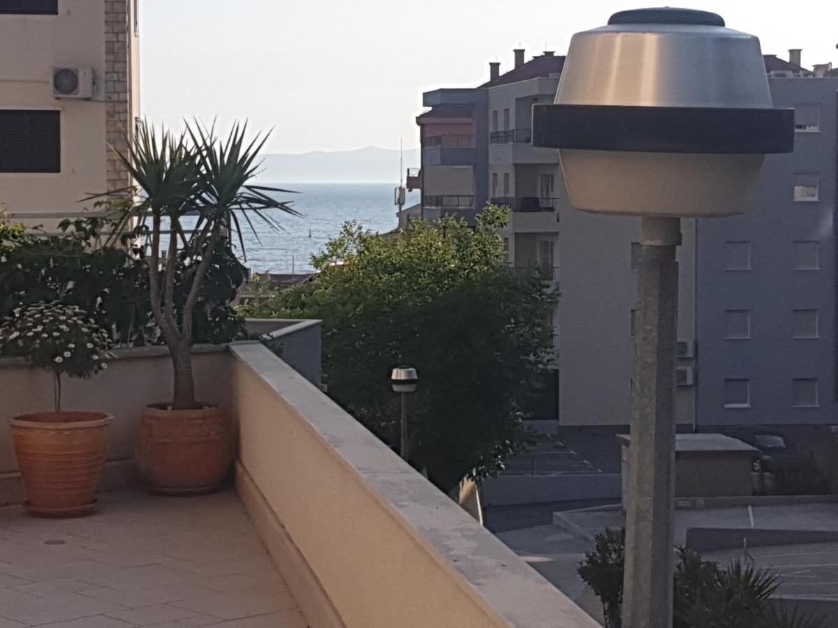 Villa Vujcic Makarska Buitenkant foto